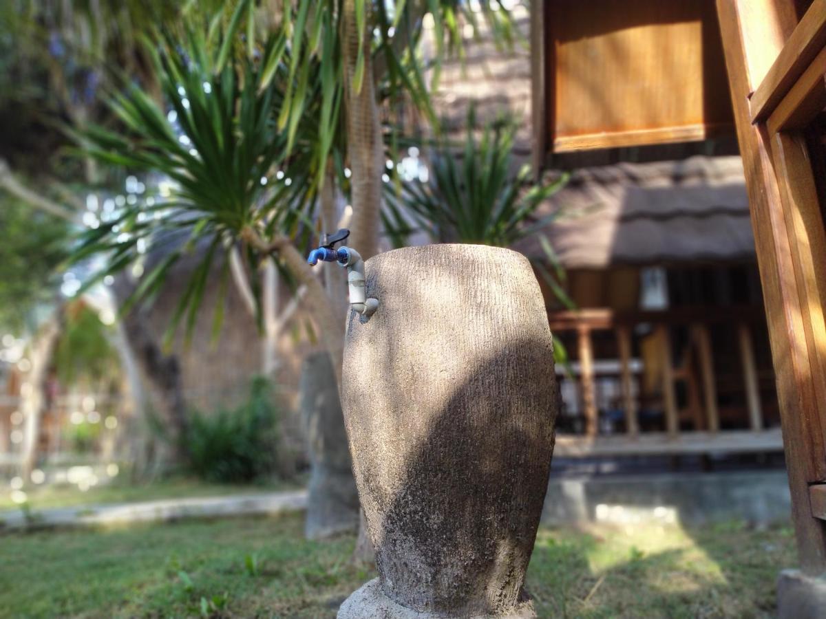 Dea Gili Cottages 길리메노 외부 사진