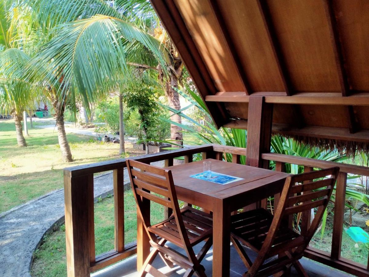Dea Gili Cottages 길리메노 외부 사진